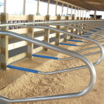 3-Bend Loop Free Stalls